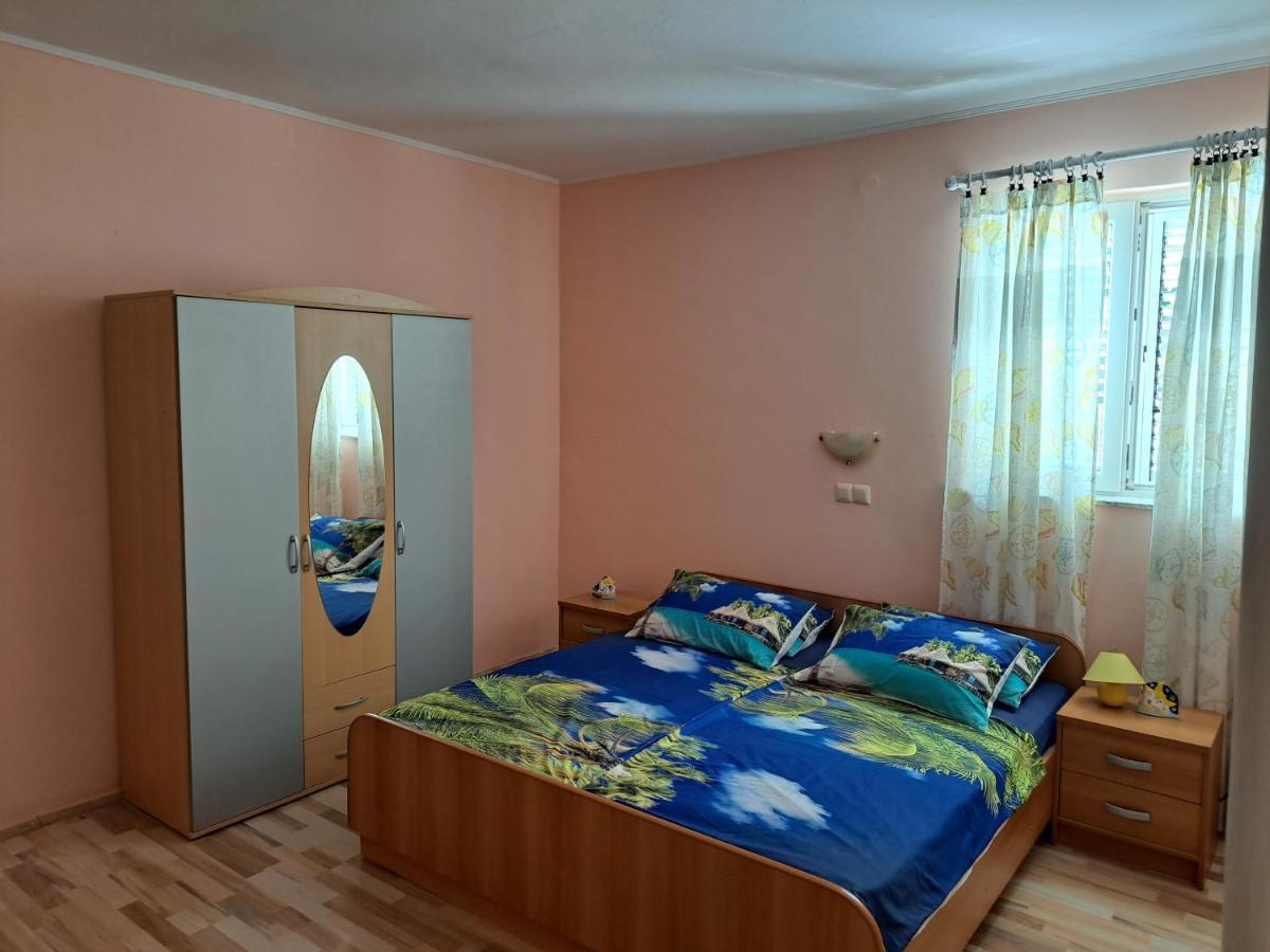 Apartments Balen Barbat na Rabu Exterior photo